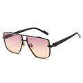 Modische Pilotensonnenbrille mit Doppelbrücke und lila Verlaufsgläsern im Retrostil - Schwarzrahmen Pink-Gelbe Gläser
