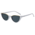 Retro-Cateye-Sonnenbrille mit weißem Rahmen, goldener Verzierung und dunklen Gläsern - Weißer Rahmen Dunkelgraue Gläser