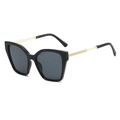 Occhiali da sole cat-eye neri con stanghette in metallo dorato e intaglio geometrico - Montatura Nera Lenti Grigio Nero