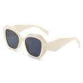 Occhiali da sole geometrici retrò oversize bianco crema con lenti scure - Montatura Bianco Latte Lenti Grigie