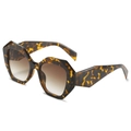 Occhiali da sole geometrici alla moda con montatura leopardata e lenti marroni sfumate - Montatura Tartarugata Lente Tè