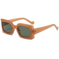 Retro rectangle caramel sunglasses with thick amber frames for a vintage street style look - Milk Tea Frame Gray Lens
