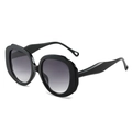 Occhiali da sole oversize alla moda con montatura ondulata e lenti grigie sfumate - Montatura Nera Lenti Grigie