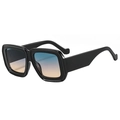 Lunettes de soleil carrées tendance avec monture noire et verres dégradés rétro - Monture Noire / Verres Bleu-Jaune