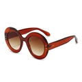 Lunettes de soleil rondes rétro oversize en ambre translucide avec verres dégradés - Monture Marron Verres Thé