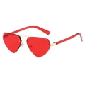 Moderne randlose Sonnenbrille mit roten Herzgläsern, Doppelsteg und goldenem Metallgestell - Goldener Rahmen Rote Gläser