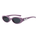 Occhiali da sole ovali viola cat-eye con un fiocco in metallo argento sulla montatura - Montatura Viola Lenti Grigie