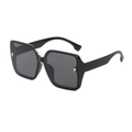 Gafas de sol cuadradas negras oversize con detalle P dorado y patillas texturizadas - Montura Negra Lentes Gris Negro