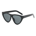 Occhiali da sole cat-eye oversize neri classici con aste larghe su sfondo bianco - Montatura Nera Lenti Grigio Nero