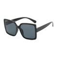 Übergroße quadratische schwarze Sonnenbrille mit gesteppten Bügeln und grauen Gläsern - Schwarzer Rahmen Schwarz Graue Gläser