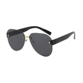 Gafas de sol aviador sin montura clásicas con lentes gris oscuro y puente de metal dorado - Montura Negra Lentes Gris Negro