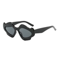 Gafas de sol chic con forma de labios, montura negra y cristales grises - Montura Negra Lentes Gris Negro