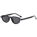 Retro-Cateye-Sonnenbrille in Schwarz mit Silberdetails und grauen Gläsern - Schwarzer Rahmen Schwarz Graue Gläser