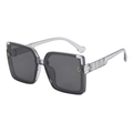 Lunettes de soleil carrées transparentes avec verres gris et branches dorées logo B - Monture Grise / Verres Gris-Noir