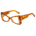 Fashionable retro cat eye sunglasses in leopard tortoiseshell finish with thick frames - Leopard Frame