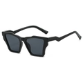 Lunettes de soleil polygonales noires avec branches dentelées uniques et verres gris fumés - Monture Noire Verres Noir Gris