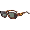 Retro thick-frame tortoiseshell rectangular sunglasses with dark green lenses and 3D design - Tortoise Frame Green Lens
