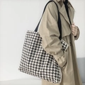 Grande borsa shopper retrò con motivo pied de poule, ideale a spalla per l'autunno - Borsa Grande Pied de Poule