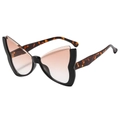 Gafas de sol mariposa de moda con patillas de carey y cristales degradados - Montura Negra Lentes Té Degradados