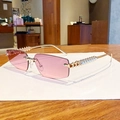 Vintage rimless square sunglasses with gradient pink lenses and gold textured metal legs - Grey Pink