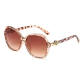 Fashionable oversized tortoise shell sunglasses with brown gradient lenses and gold accents - Leopard Frame Gradient Tea Lens