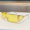 Oversized futuristic sunglasses with transparent yellow shield lens and gold metal frame - Light Yellow