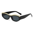 Occhiali da sole ovali cat-eye vintage con montatura nera e decoro metallico oro - Montatura Nera Lenti Grigio Nero