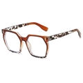 Vintage square sunglasses featuring a trendy leopard print and translucent brown frame - Tea Leopard Frame
