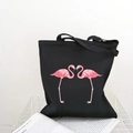 Minimalistische zwarte canvas draagtas met een roze flamingo hartprint voor dames - Flamingo Patroon (E854) / Zwart
