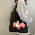 Japanische schwarze Canvas-Einkaufstasche mit niedlichem Hasen- und Erdbeer-Aufdruck - Schwarz (Greedy Rabbit)