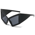 Edgy oversized geometric butterfly sunglasses in shiny black with dark lenses - Black Frame Black Grey Lens