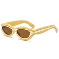Vintage beige cat-eye sunglasses with gold metal trim and brown lenses for women - Beige Frame Tea Lens