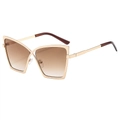 Occhiali da sole a farfalla oversize color oro champagne con lenti sfumate marroni e UV - Montatura Oro Lente Tè Sfumata