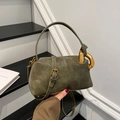 Sac polochon vert olive foncé en similicuir texturé avec boucle métallique dorée - Vert
