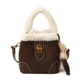 Mini-Beuteltasche aus braunem Wildlederimitat mit weißem Pelzbesatz und Pompons - Mit Anhänger / Retro-Kaffee