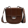 Borsa a sella in pelle PU marrone con tracolla larga intrecciata e chiusura a girello - Marrone Vintage