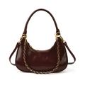 Bolso hobo retro burdeos en cuero brillante con cadena dorada y forma de media luna - Burdeos
