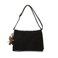 Elegante borsa a tracolla trapuntata nera con ciondolo a orso e tracolla regolabile - Con Ornamento / Nero