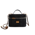 Elegante bolso de ante negro acolchado con herrajes dorados y correa de cadena - Negro