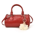 Sac à main cylindrique rouge en cuir avec texte tendance et porte-clé peluche - Avec Pendentif / Rouge