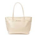 Borsa tote vintage bianca crema con borchie argentate e ampia capacità per donna - Bianco