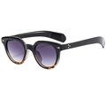 Retro oval sunglasses with black tortoiseshell frame, purple gradient lenses and star rivets - Black Tortoise Frame Gradient Gray Lens