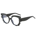 Polygonal cat-eye sunglasses with geometric jagged black frames and clear lenses - Black Frame