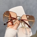 Gafas de sol poligonales sin montura con lentes degradadas marrones y marco dorado fino - Marco Dorado Degradado Naranja