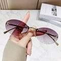 Fashion rimless oval sunglasses with purple gradient lenses and gold metal F-logo detail - Gradient Grey