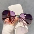 Gafas de sol poligonales sin montura con lentes degradadas moradas y marco oro - Marco Plateado Degradado Púrpura Rosa