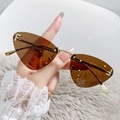 Lunettes de soleil œil-de-chat sans monture, verres ambrés et logo F en strass - Monture Dorée Verres Marron