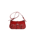 Borsa a spalla rossa con stampa coccodrillo, fibbie vintage e borchie argentate - Rosso