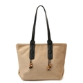 Borsa tote vintage in pelle scamosciata beige con tracolle nere e ciondoli in legno - Cachi