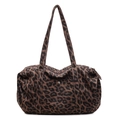 Bolso tote grande de lona con estampado de leopardo, correas y cierre de cremallera - Café